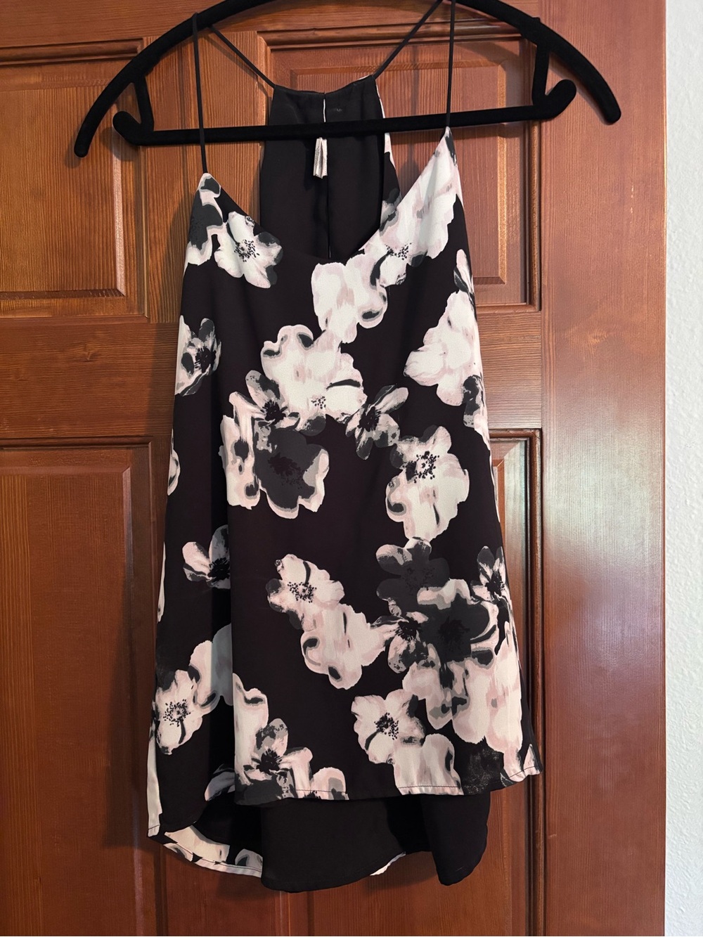 Express Black & White Floral A-Line Women's Blouse